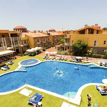 Apartment Compostela Beach Golf 2 *
